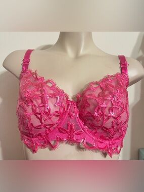 Victoria's Secret Bra Pink Embroidered Hearts Unlined Bra Mesh 36DD NWT